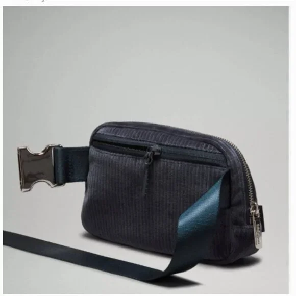 Lululemon | Everywhere Belt Bag 1L Corduroy NWT - Picture 6 of 8